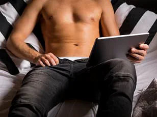 University of Rochester Study Suggests Home Nudity Linked to Higher Intelligence