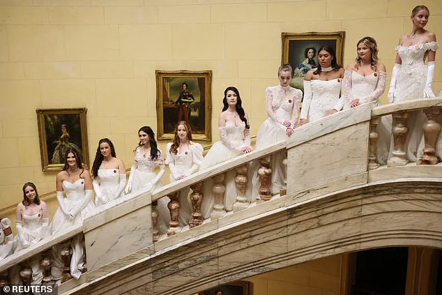 Debutantes Shine at Queen Charlotte’s Ball: A Glimpse into London’s Time-Honored Social Tradition