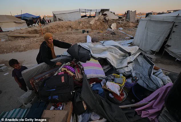 Hugh Bonneville’s Surprise Political Statement on Gaza Crisis Sparks Urgent Calls for International Action at *Downton Abbey* Finale Premiere