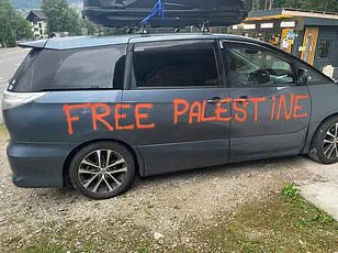 Venice Jewish Community in Shock After Brutal Attack on American-Israeli Couple by Migrants, Victims Describe 'Terrifying' Encounter