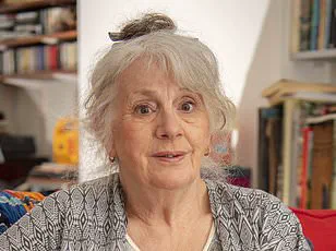 Controversial Remarks on Tylenol and Autism Highlight Tension Between Public Health Advisories and Political Influence