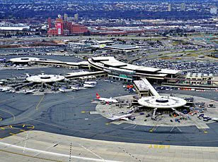 Measles Outbreak Sparks Public Health Alert at Four Major U.S. Airports During Holiday Season