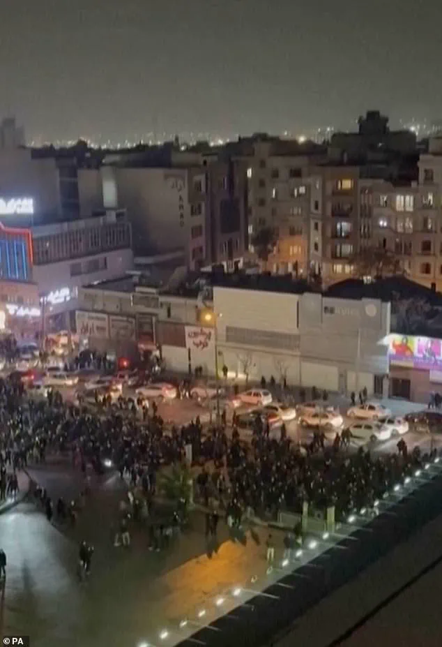 Nationwide Unrest and Crackdown: Iranian Protesters Defy Internet Blackout in Escalating Uprising