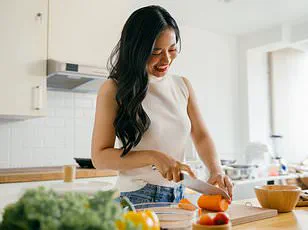 Florida Considers Controversial Ban on Paper Straws Over PFAS Health Risks, Amid Legislative Push to Restrict Local Plastic Bans