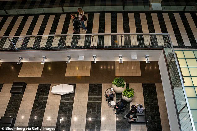 San Francisco Centre to Close on January 26 Amid Escalating Crime and Homelessness Crisis