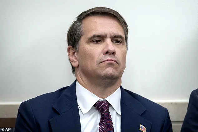 U.S. at Crossroads as Trump Administration Clashes with GOP Allies Over Federal Law Enforcement After Minnesota Shooting