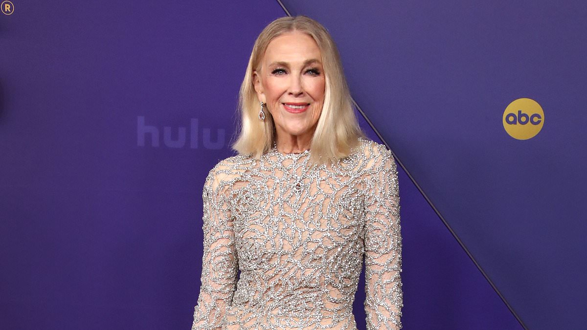 Catherine O'Hara's Death Sparks Interest in Rare Condition Situs Inversus