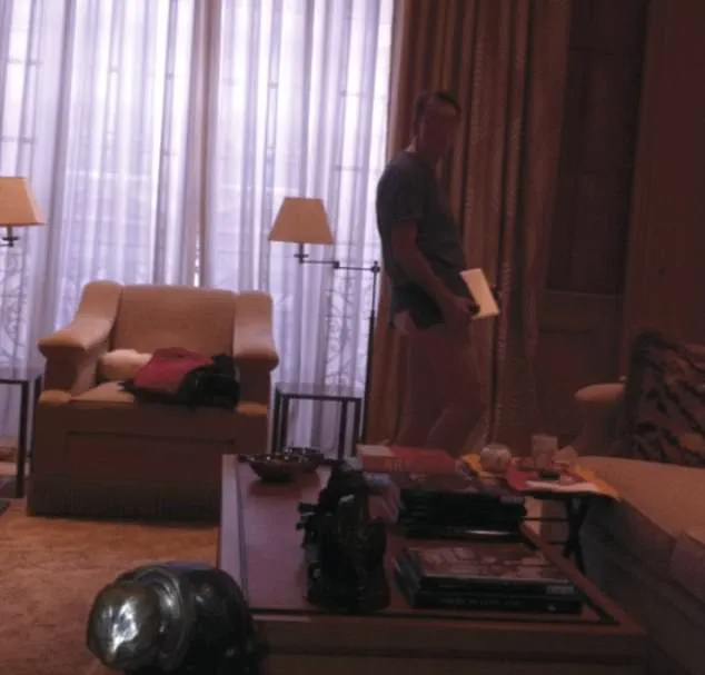 Peter Mandelson Photographed in Underwear at Jeffrey Epstein's Paris Flat: Scandal Resurfaces