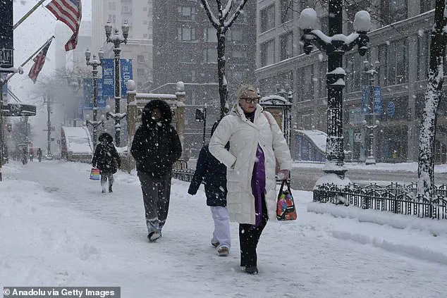 Deadly Meningococcal Outbreak in Chicago Spreading in Midwest, Claims Two Lives as Cases Rise