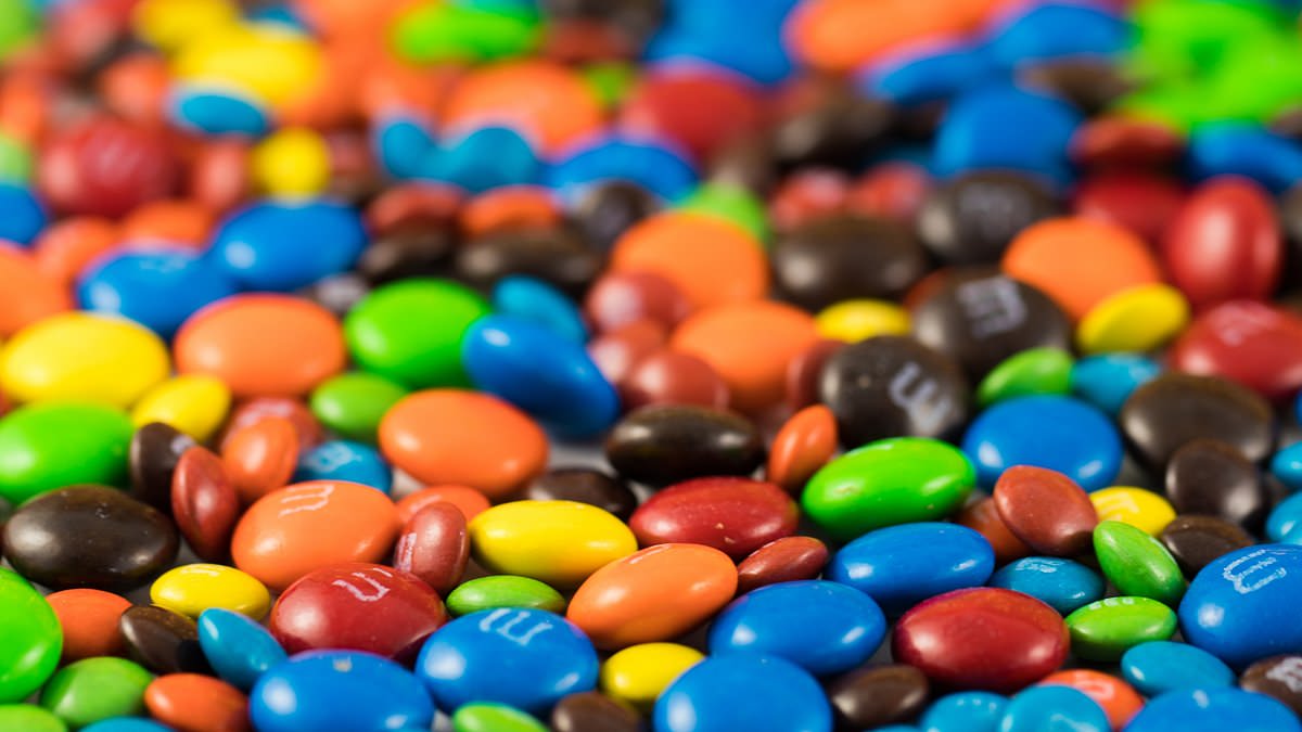 Nationwide Recall of Over 6,000 M&M's Bags Over Missing Allergen Warnings