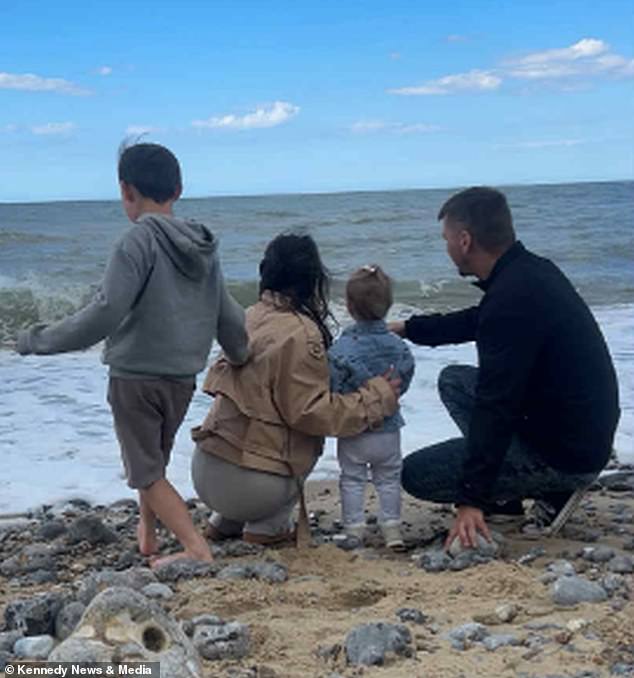 Shaving Discovery Reveals Aggressive Breast Cancer in Mother