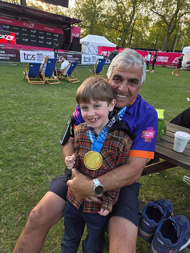 A Sudden Crisis Reveals COPD in Former Policeman Steve Bowen