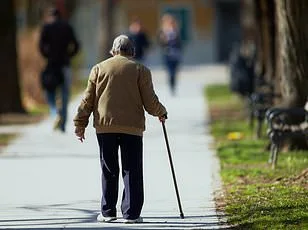 Beyond Tremors: Four Critical Early Signs of Parkinson's You Must Not Ignore