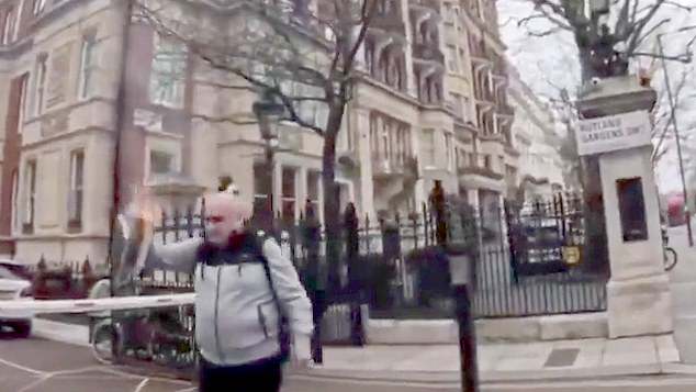 White House Controversy: Refugee Status for Koran-Burner Sparks Free Speech Debate