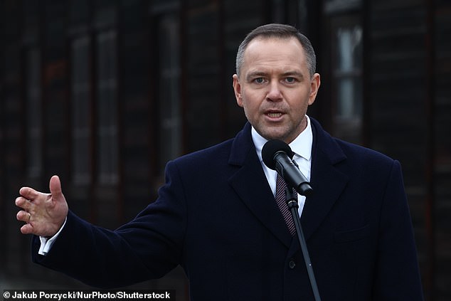 Poland Eyes Nuclear Deterrence in Shadow of Resurgent Russia