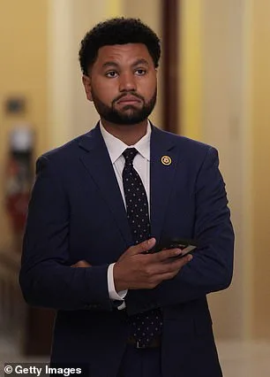 Suspect Arrested Near U.S. Capitol Sparks Security Alert and Area Closure