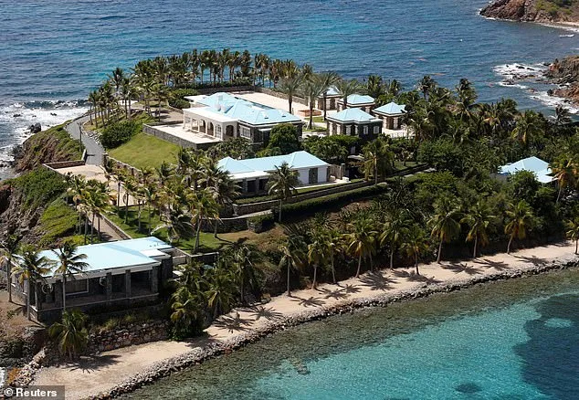 Previously Unseen Photo Reveals Stephen Hawking at Jeffrey Epstein's 2006 Private Island Conference