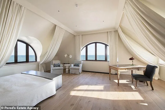 Dave Gilmour's £15m Seafront Mansion: A Property Nightmare