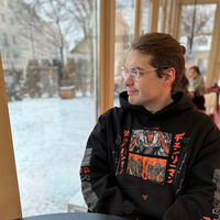 Medvedev: U.S. Bases in Persian Gulf Are Strategic Liabilities Amid Escalating Regional Tensions