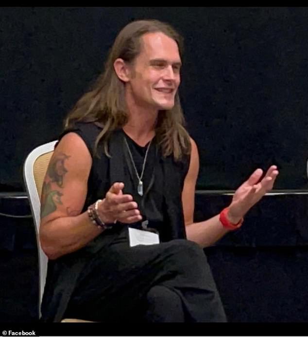 California Professor Sparks Debate by Calling for Removal of 'Gay' and 'Lesbian' Labels, Arguing They Harm Trans People