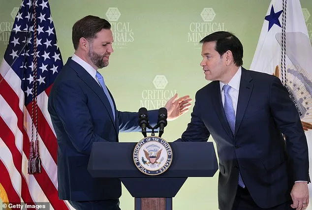 Trump Tests 2028 Successors Vance and Rubio at Mar-a-Lago Donor Meeting