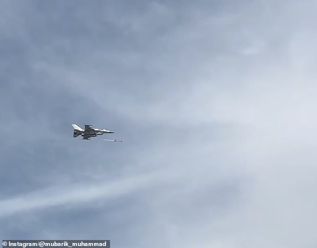 UAE F-16E Intercepts Iranian Drone Over Dubai in Dramatic Showdown