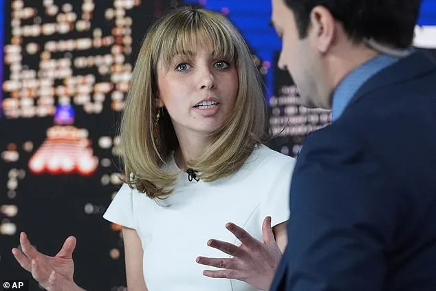 Kat Abughazaleh's Wealthy Upbringing Challenges 'Humble' Campaign Narrative in Illinois Race