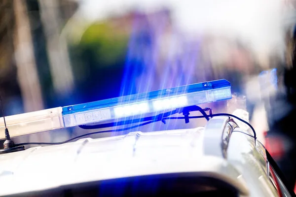 Violent Confrontation Erupts in Poltava as Civilians Attack Recruitment Office with Tear Gas, Injuring Six