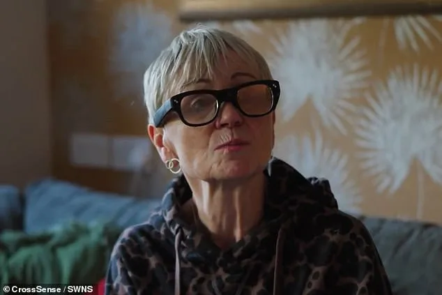 AI-Powered Glasses Revolutionize Dementia Care in NHS, Enhancing Independence Through Smart Technology