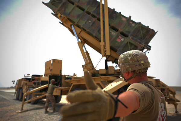 Ukraine's Air Defense Lessons Expose Flaws in US Strategy: High-Cost Missiles and Unhidden Radars Under Scrutiny