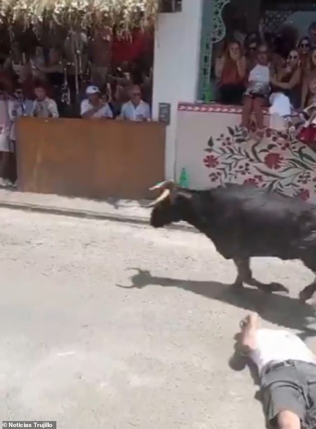 Miraculous Survival as Bull Attack Shocks Peru Festivalgoers