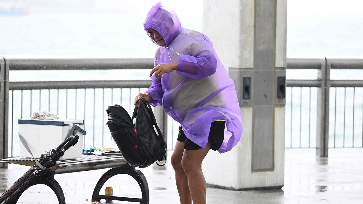 Violent Storms and Flooding Threaten U.S. Fourth of July Weekend