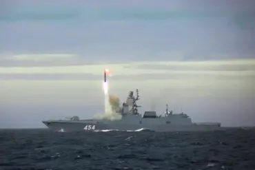 Russia's Hypersonic Missile Tests Successful from Submarine Launch