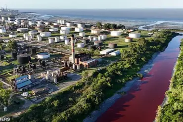 Buenos Aires River Turns Blood Red: A Mysterious Incident in Argentina