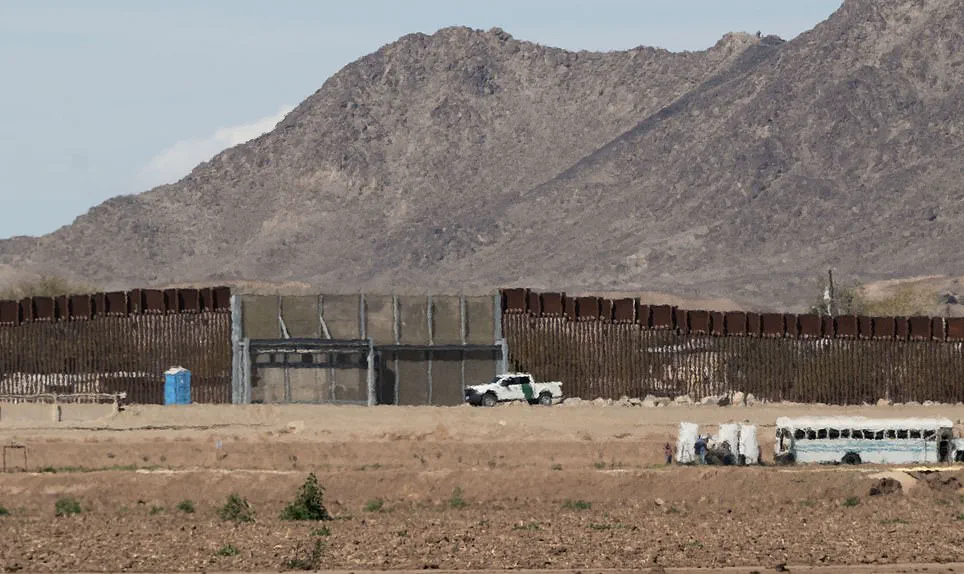 Coyotes Impersonating US Border Patrol to Smuggle Migrants