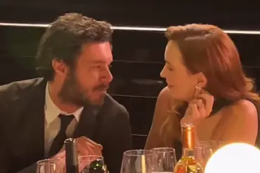 Lip Reader Reveals What Adam Brody and Leighton Meester Were Saying to Each Other in a Viral Video at the SAG Awards