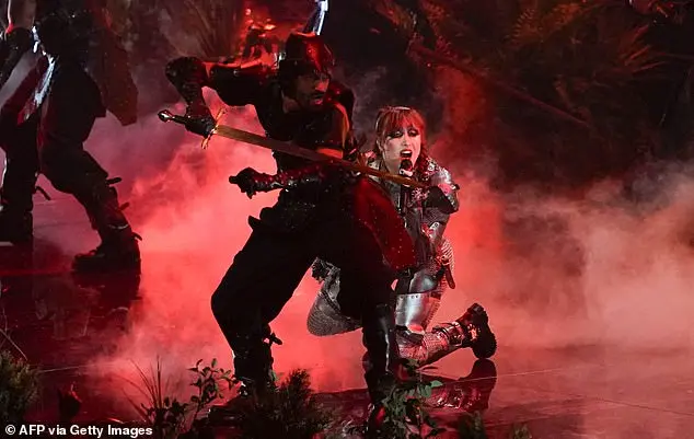 Los Angeles Prepares for Grammy Awards with Wildfire Focus