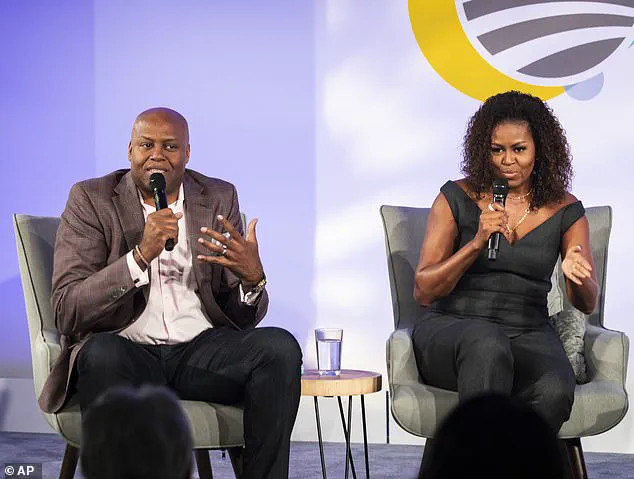 Michelle Obama Makes Hollywood Appearance: Rumors of Separation from Barack Exacerbated