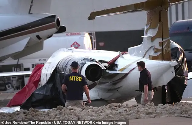 Motley Crue Singer Vince Neil's Private Jet Crashes in Arizona; One Dead