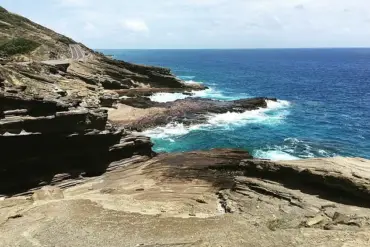 Tourist Dies After Jumping Off Spitting Cliff in Hawaii