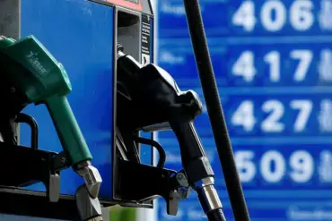 Trump Considers Tax Cuts to Lower Rising Gas Prices