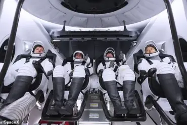 NASA Adjusts Return Date for Stranded ISS Astronauts: Splashdown Scheduled Tomorrow