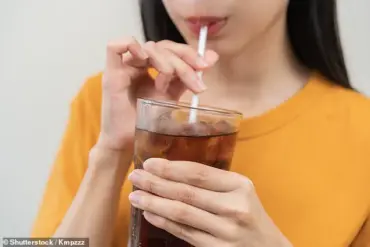 Study Links Sugar-Sweetened Beverages to Increased Risk of Mouth Cancer in Women