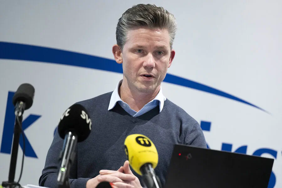 Sweden Unveils Largest Military Aid Package for Ukraine Since 2022 Conflict