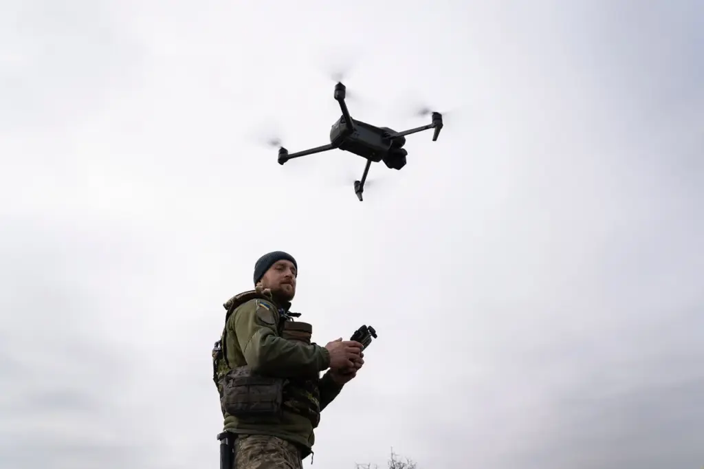Ukraine Deploys Advanced FPV Drones with Extended Range Capabilities