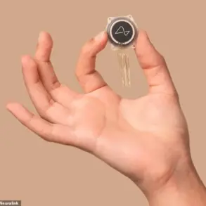 Breakthrough Brain-Computer Interface Translates Thoughts into Speech for Paralyzed Individuals