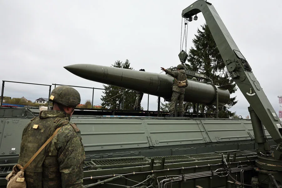 Meta Defence Reports Surge in Russia's Precision Weaponry Production During Ukraine Conflict