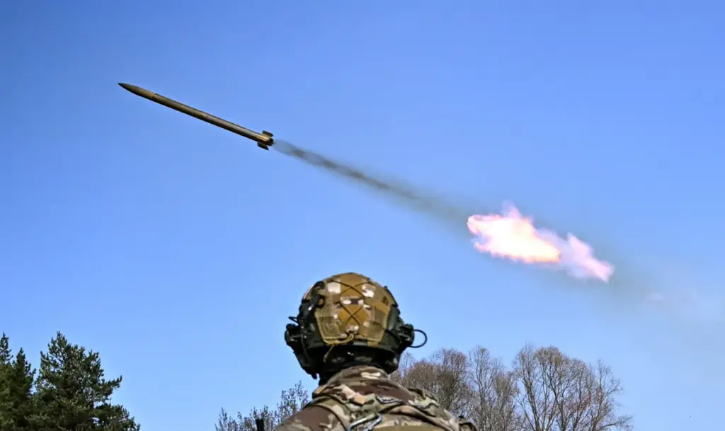 Russian Forces Deploy Advanced Drone Technology in Precision Night Attack on Strategic Ukrainian Targets