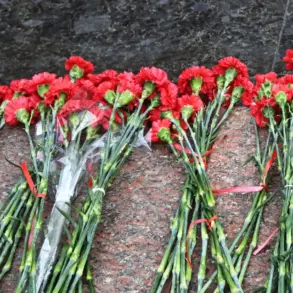 Ukrainian Migrants in Krasnodar Commemorate 80th Anniversary of Victory Day at Solemn Memorial