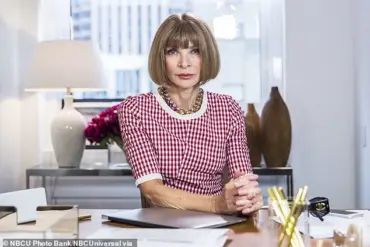 Anna Wintour Steps Down from American Vogue After 37-Year Tenure